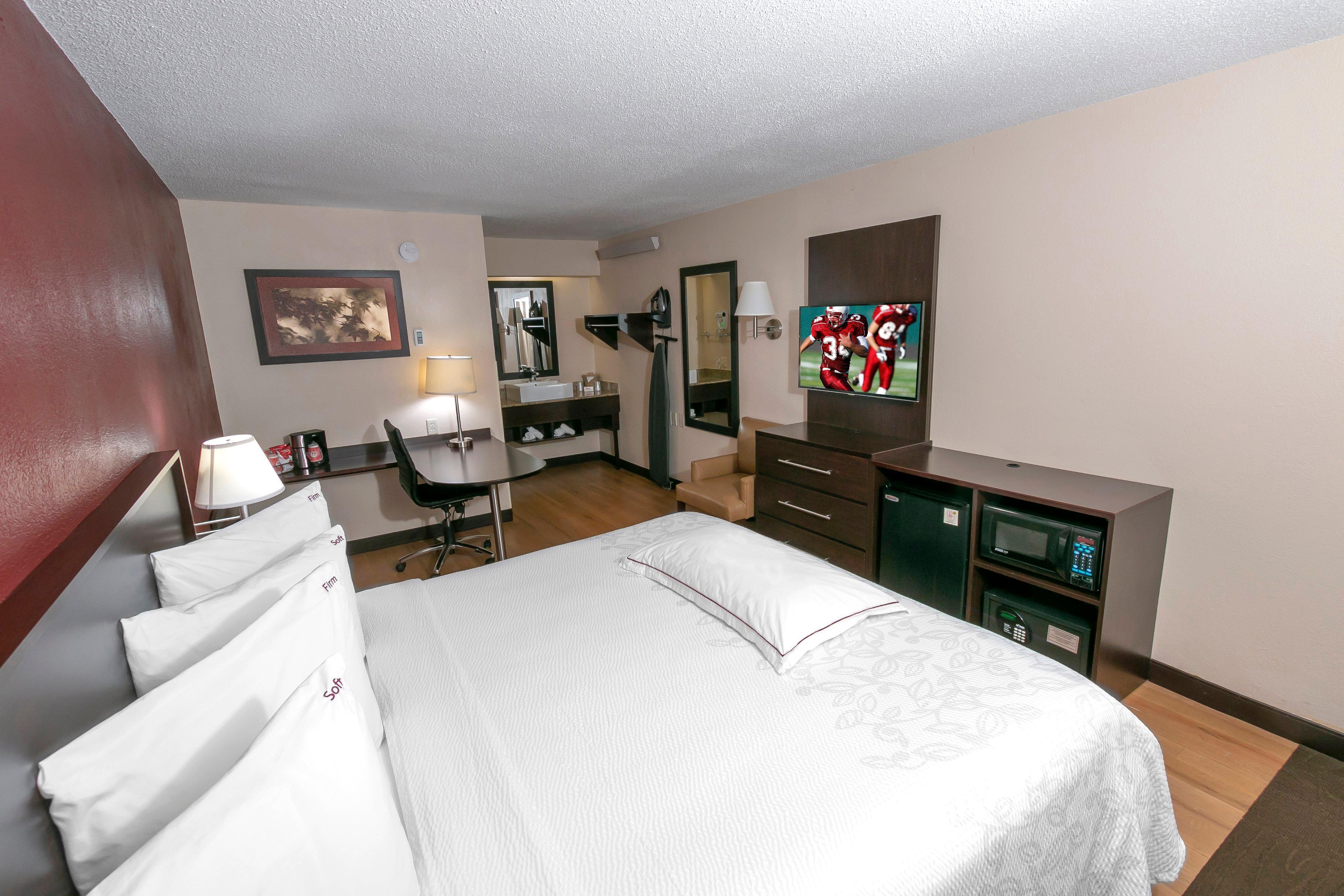 Red Roof Inn Plus+ Washington Dc - Александрия Екстериор снимка