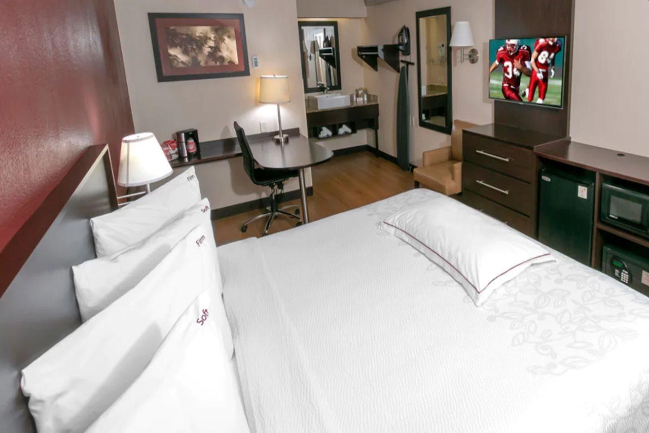 Red Roof Inn Plus+ Washington Dc - Александрия Екстериор снимка