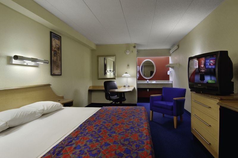 Red Roof Inn Plus+ Washington Dc - Александрия Стая снимка